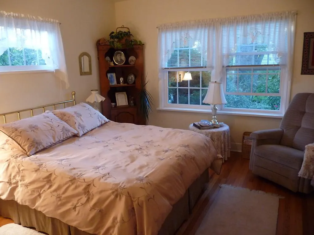Lavigne Gourmet B&B Victoria 0*,