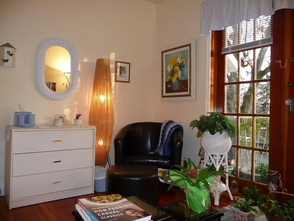 Lavigne Gourmet B&B Victoria