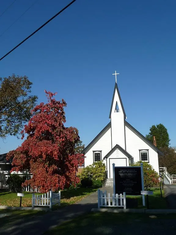 Lavigne Gourmet B&B Victoria